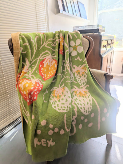"Strawberry" Throw Blanket